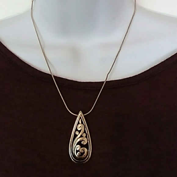 Very nice necklace - Picture 1 of 2